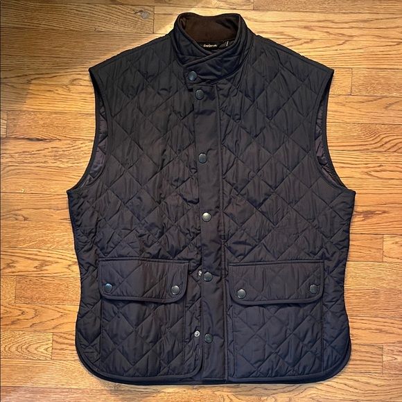 Barbour Men's “New Lowerdale” Quilted Dark Blue Vest Size XXL - like new
